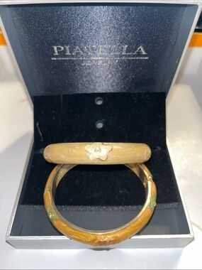 Gold-Tone Floral Enamel Bangle Bracelet - Beige & Amber